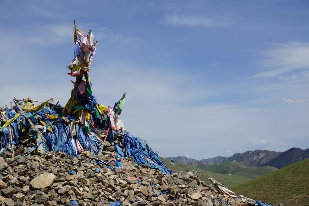 מלון Nalayh My Mongolia Eco Ger Camp מראה חיצוני תמונה