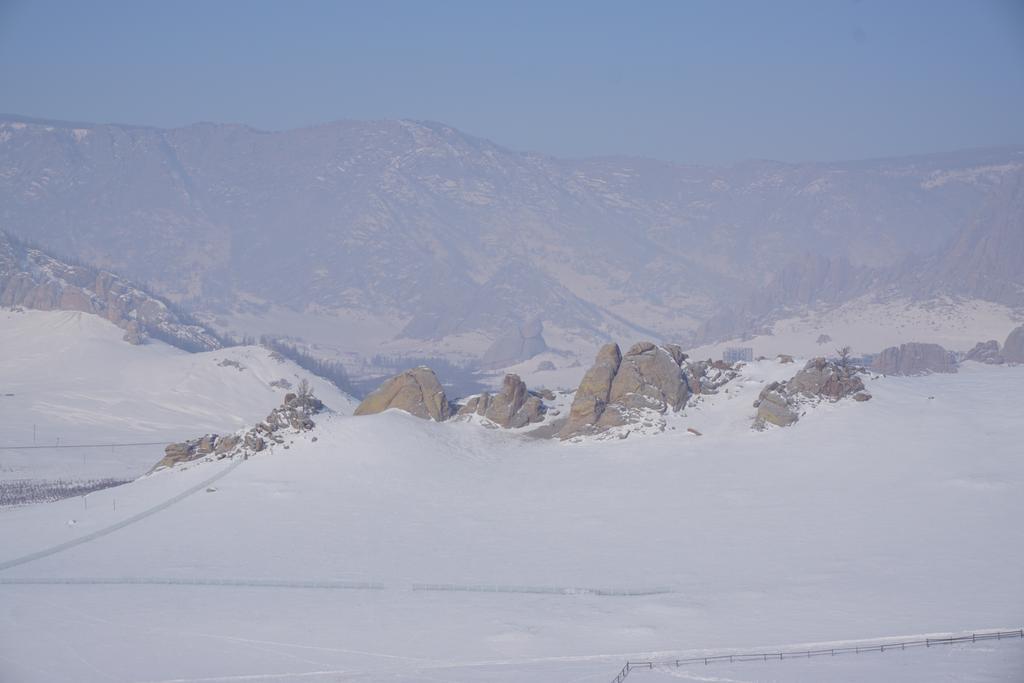 מלון Nalayh My Mongolia Eco Ger Camp מראה חיצוני תמונה